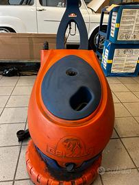 Lavapavimenti industriale Grizzly usata