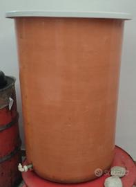 Serbatoio con coperchio in vetroresina da 500 L