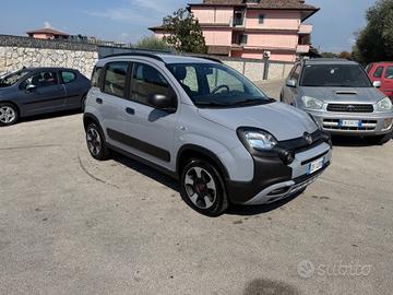 Fiat Panda 1.0 FireFly S&S Hybrid City Cross