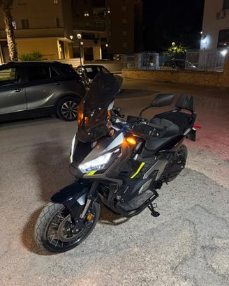 Honda Xadv 750