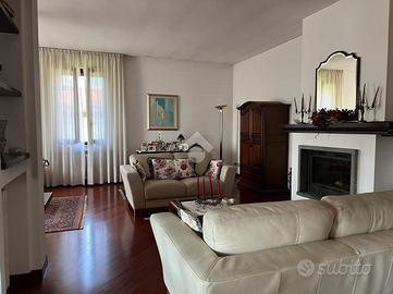 PORZIONE DI BIFAMILIARE A CORBETTA