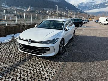Volkswagen Passat Variant 2.0 TDI DSG Elegance