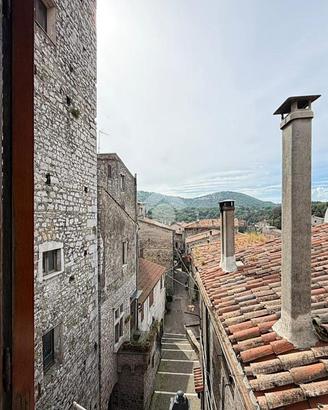 4 LOCALI A BASSIANO