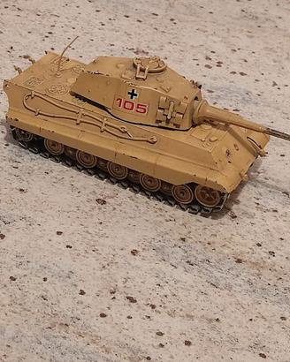 ww2 elmetto tedesco modellino carro in metallo