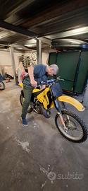 Suzuki rm 125