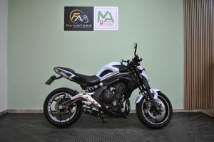 Kawasaki ER 6N ADATTA PER NEO PATENTATI CON A2