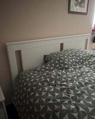 Letto piu comodini