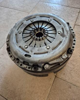 kit frizione volano audi a4 b8