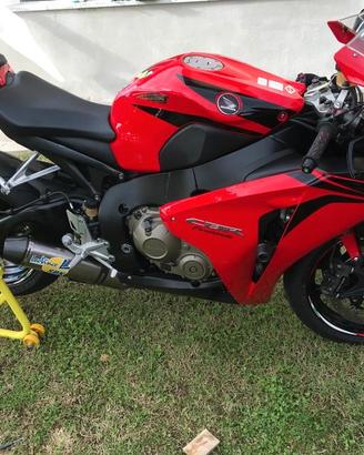 CBR 1000 08-10