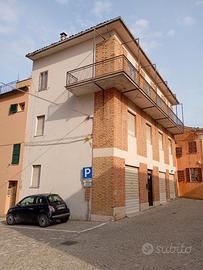 Casa indipendente loro piceno (mc) mq. 237