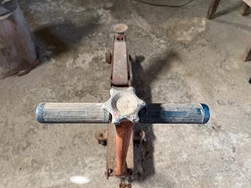 Cric sollevatore da officina