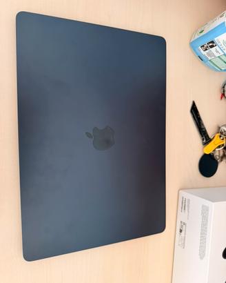 MacBook Air 15” M4 16G 256g