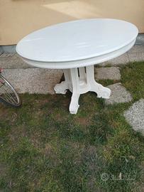 Tavolo bianco allungabile 