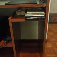 mobile computer scrivania 