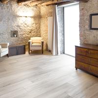 Mattonelle 20x120 legno