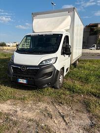 Opel Movano 2200 cc Diesel 103 kW