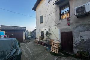 CASA SEMINDIPENDENTE A RUBIERA