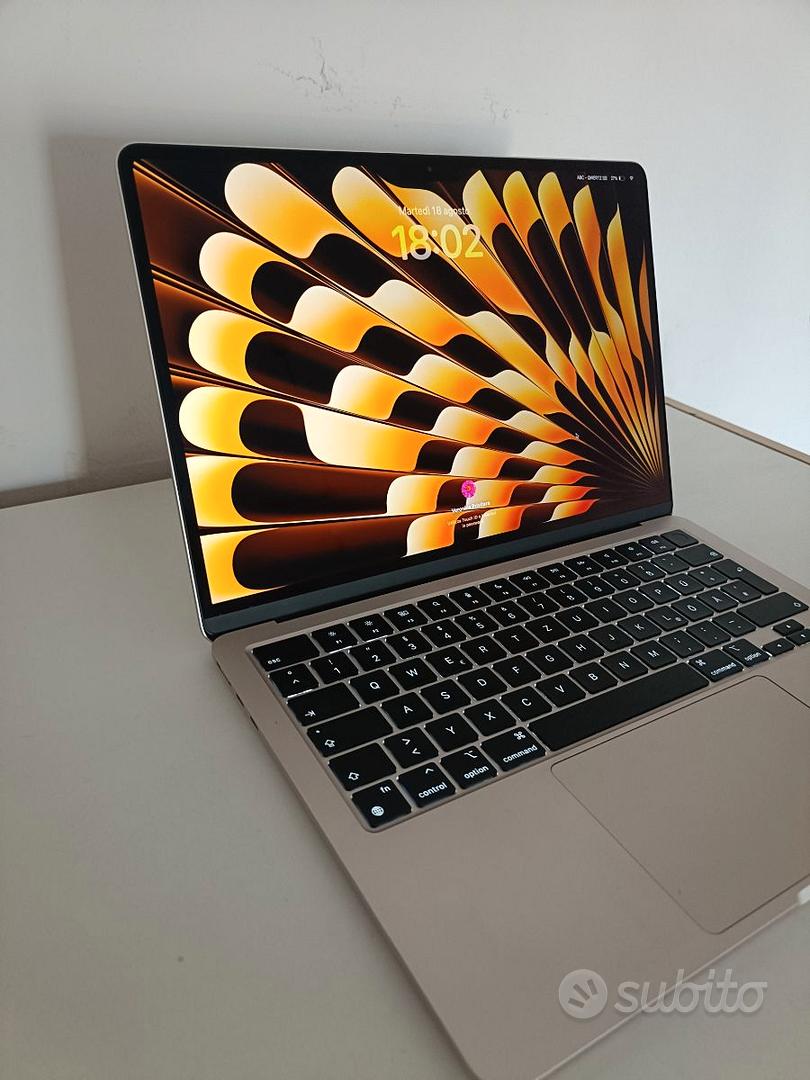 MacBook Air (13 pollici, M3, 2024) - Informatica In vendita a Catania