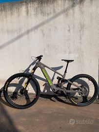 SANTA CRUZ BULLIT DI2 RSV TAGLIA L   Gloss Purple