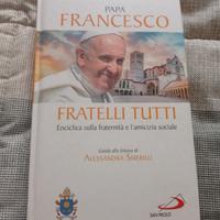 libro Papa Francesco Fratelli tutti 