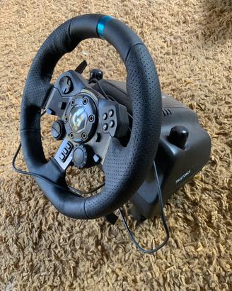 Logitech G923 Racing Wheel and Pedals