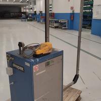 reggiatrice a portale