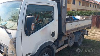 Cabstar nt400 piu escavatore 17 quintali