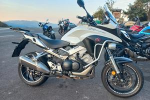 honda vfr 800 x crossrunner abs travel edition