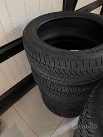 gomme dunlop winter sport 5. 245/45 r19