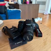 FOTOCAMERA REFLEX NUOVA