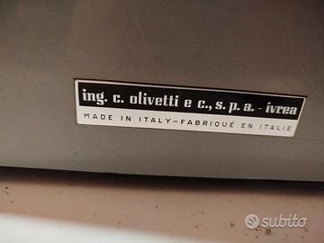 macchina da scrivere Olivetti linea 88