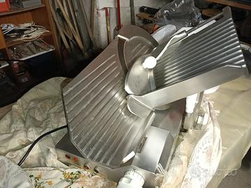 AFFETTATRICE OBERWERK