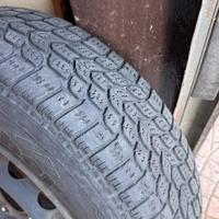 4 gomme invernali 165/70 R14 con cerchi in ferro