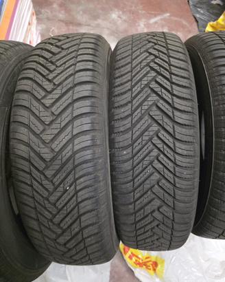 Gomme HANKOOK Kinergy 4s2 R15 4 Stagioni