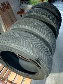 4 pneumatici Michelin 4 stagioni