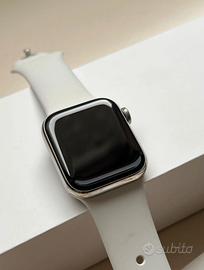 Apple watch 5 cassa 40mm acciaio inox +accessori