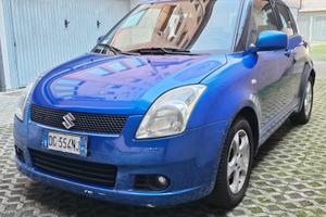 Suzuki Swift Benzina
