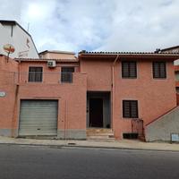 Immobile indipendente su tre livelli