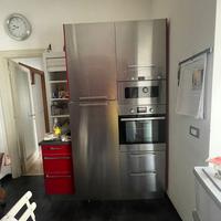 Cucina completa di elettrodomestici
