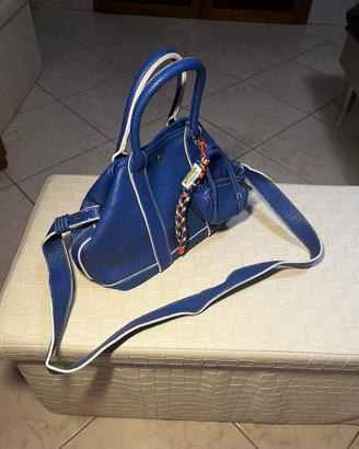 Borsa a mano con tracolla