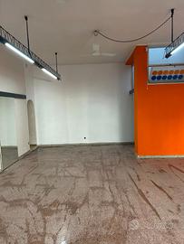 Locale 70mq - Ideale come Deposito o Ampio Garage