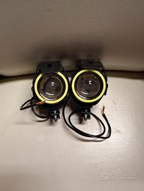 Fari LED supplementari per moto con Halo Ring 