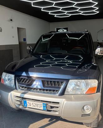 Mitsubishi Pajero 3.2 16V DI-D 5p. GLS2