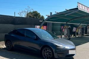 Tesla Model 3 Standard Range Plus