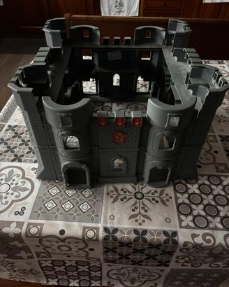 Castello medievale per bimbi