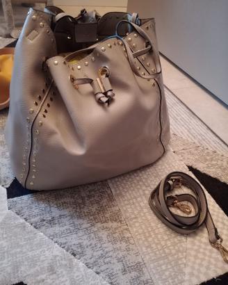 Borsa a secchiello Bata