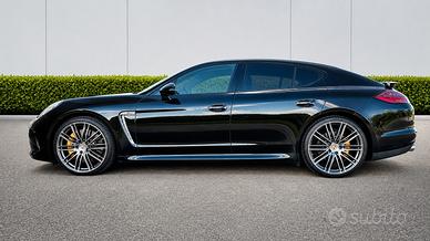 Porsche Panamera 4.8 Turbo