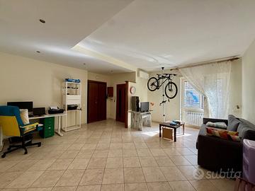 Appartamento Roma [VIA GENZANOVRG]