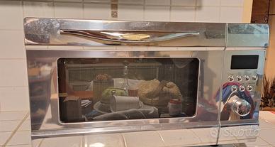 Forno a microonde da appoggio