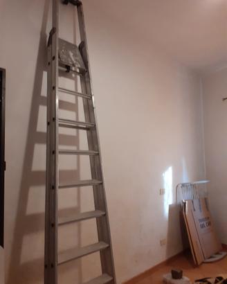 Scala per lavori edili .